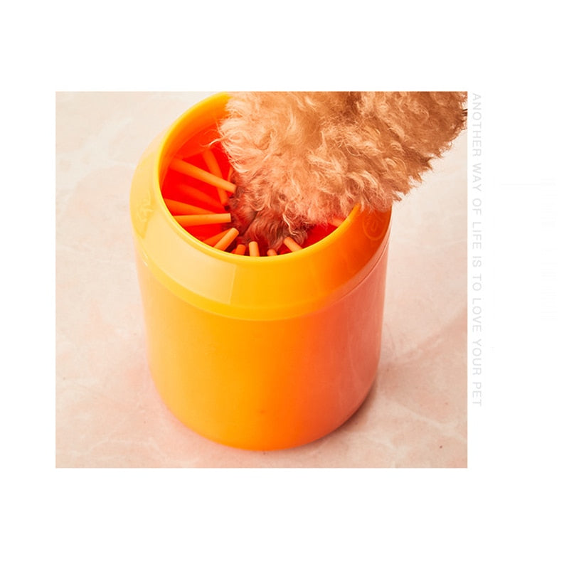 Dog Paw Cleaner Cup for Small Large Dogs Pet Feet Washer Portable Pet Cat Dirty Paw Cleaning Cups Soft Silicone Foot Wash Tools - BougiePets