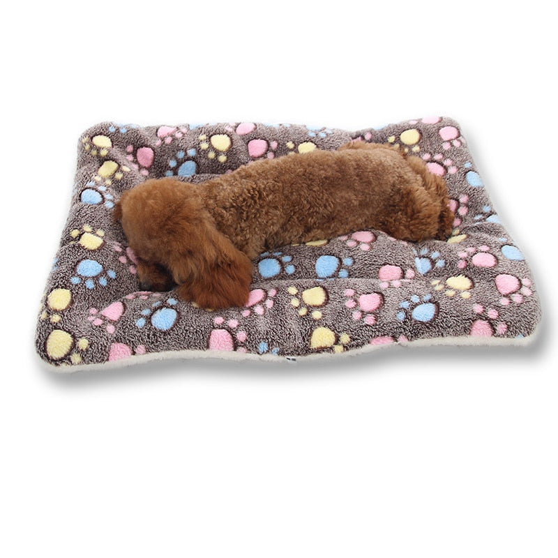 Thickened Pet Sleeping Mat Dog Bed Cat Bed Soft Fur Pet Blanket Mat Household Flannel Mattress Washable Warm Carpet Pet Supplies - BougiePets